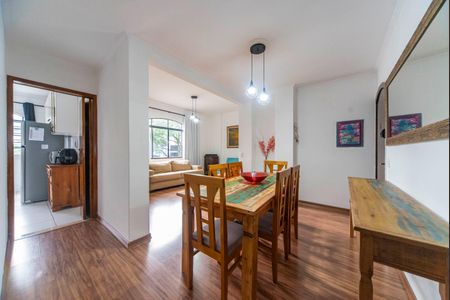 Apartamento à venda com 99m², 3 quartos e 2 vagasSala