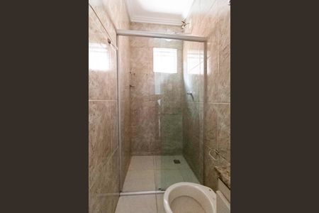 Casa à venda com 80m², 3 quartos e 3 vagasBanheiro social