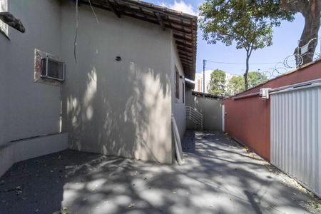 Casa à venda com 80m², 3 quartos e 3 vagasEntrada