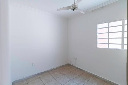 Casa à venda com 80m², 3 quartos e 3 vagasQuarto 2