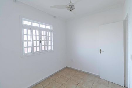 Casa à venda com 80m², 3 quartos e 3 vagasQuarto 1