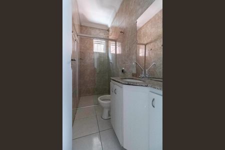 Casa à venda com 80m², 3 quartos e 3 vagasBanheiro social