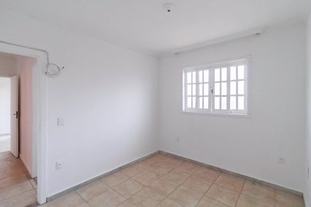 Casa à venda com 80m², 3 quartos e 3 vagasSuíte