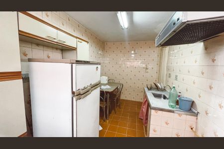 Apartamento à venda com 70m², 2 quartos e sem vaga Apartamento à venda com 70m², 2 quartos e sem vagaCozinha