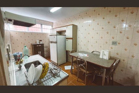 Apartamento à venda com 70m², 2 quartos e sem vaga Apartamento à venda com 70m², 2 quartos e sem vagaCozinha