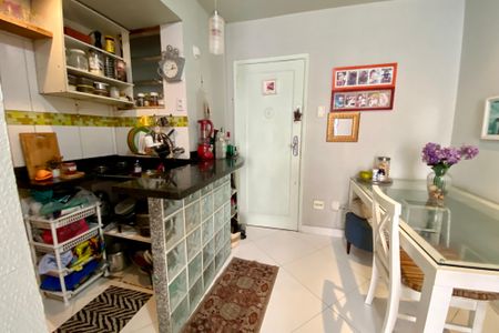 Apartamento para alugar com 52m², 1 quarto e sem vaga Apartamento para alugar com 52m², 1 quarto e sem vagaCozinha