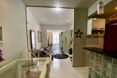 Apartamento para alugar com 52m², 1 quarto e sem vaga Apartamento para alugar com 52m², 1 quarto e sem vagaSala