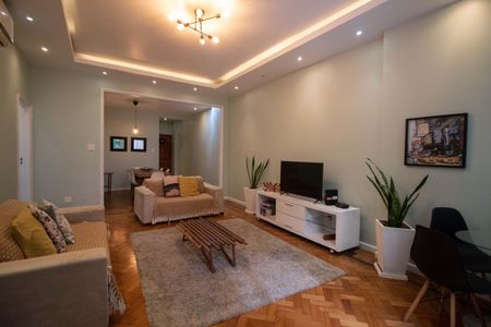 Apartamento à venda com 150m², 3 quartos e 1 vagaSala