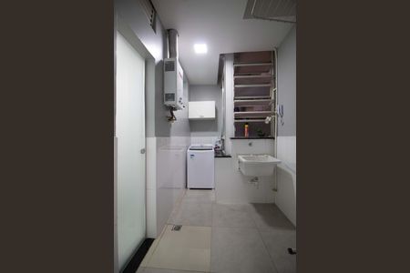 Apartamento à venda com 150m², 3 quartos e 1 vagaÁrea de serviço