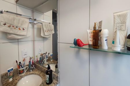 Apartamento à venda com 45m², 2 quartos e 1 vagaBanheiro