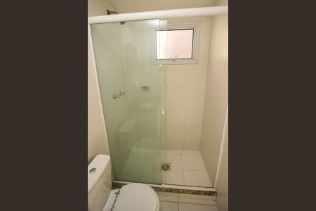 Apartamento à venda com 69m², 3 quartos e 2 vagas Apartamento à venda com 69m², 3 quartos e 2 vagasBanheiro da Suíte