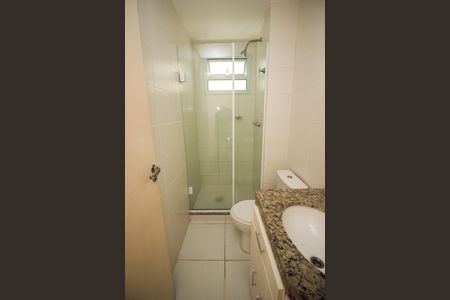 Apartamento à venda com 69m², 3 quartos e 2 vagas Apartamento à venda com 69m², 3 quartos e 2 vagasBanheiro Social