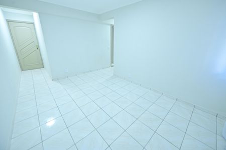 Apartamento para alugar com 78m², 3 quartos e 1 vagaSala