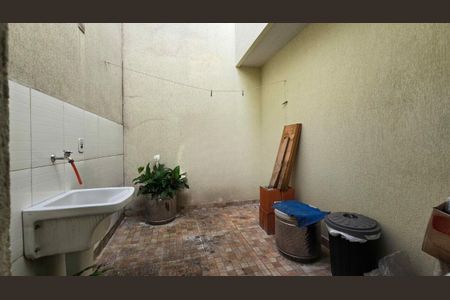Casa à venda com 85m², 3 quartos e 3 vagas