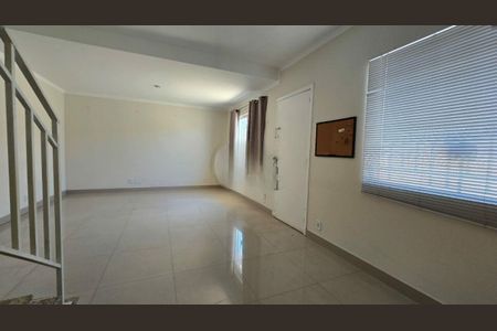 Casa à venda com 85m², 3 quartos e 3 vagas