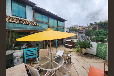 Apartamento à venda com 232m², 3 quartos e 2 vagas