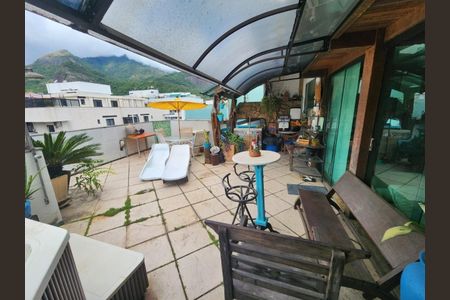 Apartamento à venda com 232m², 3 quartos e 2 vagas