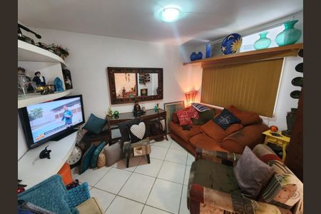 Apartamento à venda com 232m², 3 quartos e 2 vagas