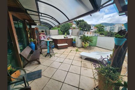 Apartamento à venda com 232m², 3 quartos e 2 vagas