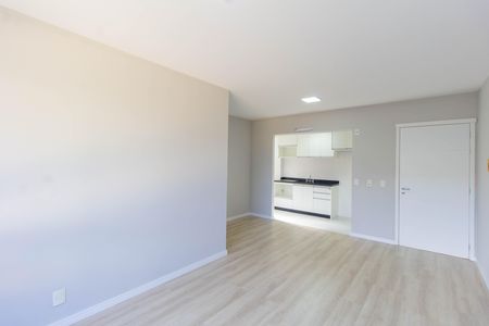 Apartamento para alugar com 76m², 3 quartos e 1 vaga Apartamento para alugar com 76m², 3 quartos e 1 vagaSala