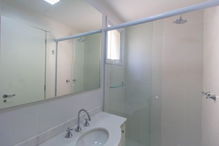 Apartamento para alugar com 76m², 3 quartos e 1 vaga Apartamento para alugar com 76m², 3 quartos e 1 vagaBanheiro da Suíte