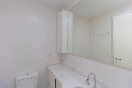 Apartamento para alugar com 76m², 3 quartos e 1 vaga Apartamento para alugar com 76m², 3 quartos e 1 vagaBanheiro da Suíte