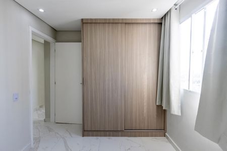 Apartamento para alugar com 44m², 2 quartos e sem vaga Apartamento para alugar com 44m², 2 quartos e sem vagaQuarto 1 - Armários