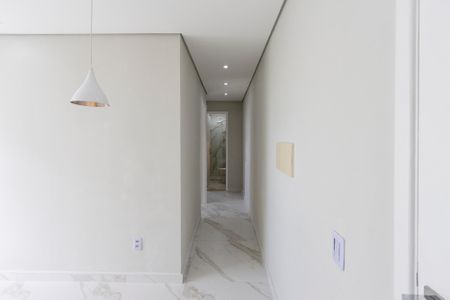 Apartamento para alugar com 44m², 2 quartos e sem vaga Apartamento para alugar com 44m², 2 quartos e sem vagaSala