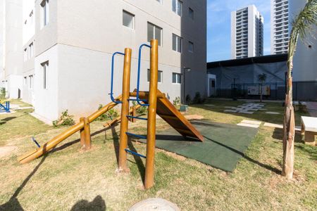 Apartamento para alugar com 44m², 2 quartos e sem vaga Apartamento para alugar com 44m², 2 quartos e sem vagaPlayground