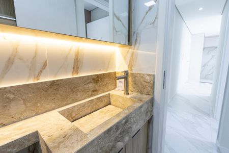 Apartamento para alugar com 44m², 2 quartos e sem vaga Apartamento para alugar com 44m², 2 quartos e sem vagaBanheiro