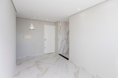 Apartamento para alugar com 44m², 2 quartos e sem vaga Apartamento para alugar com 44m², 2 quartos e sem vagaSala