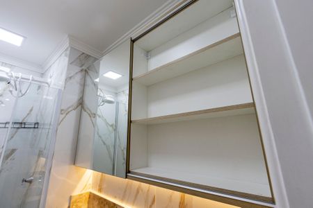 Apartamento para alugar com 44m², 2 quartos e sem vaga Apartamento para alugar com 44m², 2 quartos e sem vagaBanheiro