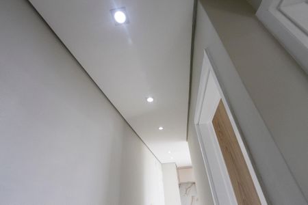Apartamento para alugar com 44m², 2 quartos e sem vaga Apartamento para alugar com 44m², 2 quartos e sem vagaCorredor