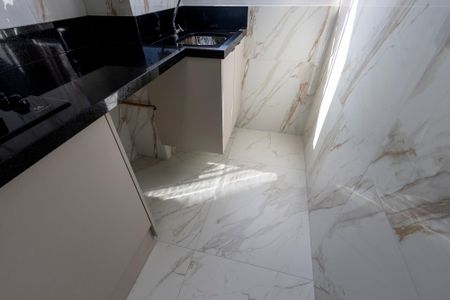 Apartamento para alugar com 44m², 2 quartos e sem vaga Apartamento para alugar com 44m², 2 quartos e sem vagaÁrea de Serviço