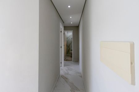 Apartamento para alugar com 44m², 2 quartos e sem vaga Apartamento para alugar com 44m², 2 quartos e sem vagaCorredor