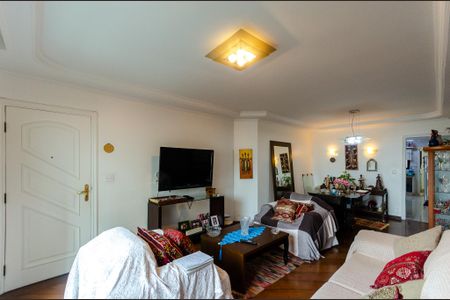 Apartamento à venda com 130m², 3 quartos e 2 vagas Apartamento à venda com 130m², 3 quartos e 2 vagasSala