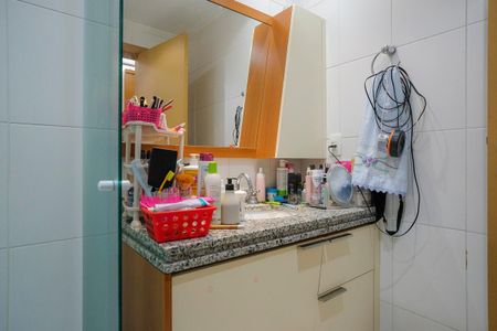 Apartamento à venda com 143m², 3 quartos e 2 vagasBanheiro da suíte 2