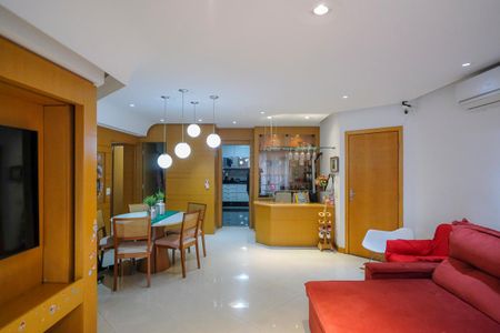 Apartamento à venda com 143m², 3 quartos e 2 vagasSala