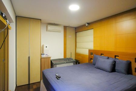 Apartamento à venda com 143m², 3 quartos e 2 vagasSuíte 1