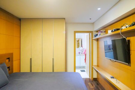 Apartamento à venda com 143m², 3 quartos e 2 vagasSuíte 1