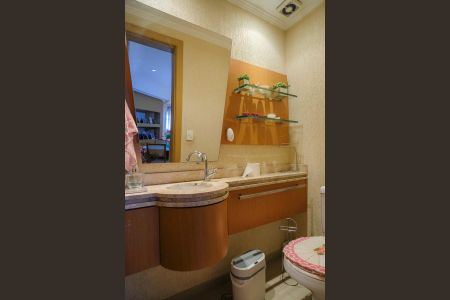 Apartamento à venda com 143m², 3 quartos e 2 vagasLavabo