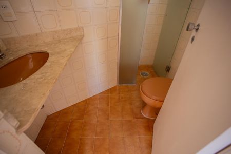 Apartamento à venda com 76m², 4 quartos e 1 vagaBanheiro do Quarto 3