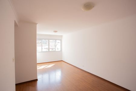 Apartamento à venda com 76m², 4 quartos e 1 vagaSala
