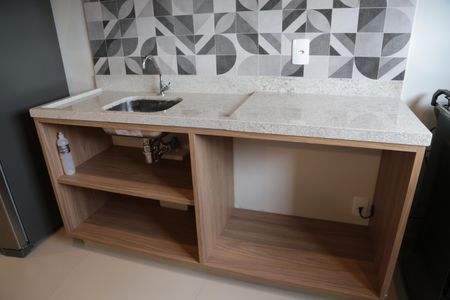 Apartamento para alugar com 24m², 1 quarto e sem vagaÁrea comum