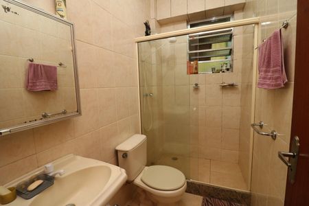 Apartamento para alugar com 55m², 2 quartos e sem vagaBanheiro