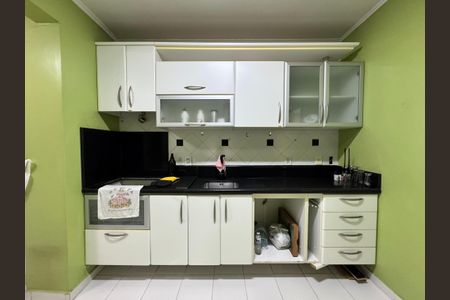 Apartamento à venda com 80m², 2 quartos e sem vagaCozinha