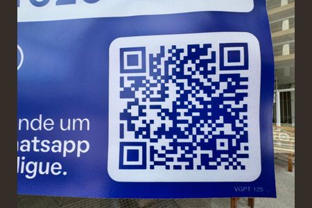 Apartamento à venda com 80m², 2 quartos e sem vagaPlaquinha fachada instalada