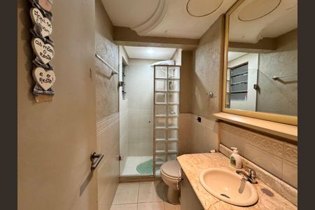 Apartamento à venda com 80m², 2 quartos e sem vagaBanheiro