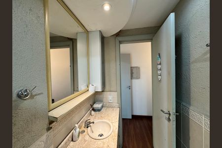 Apartamento à venda com 80m², 2 quartos e sem vagaCozinha