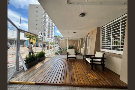 Apartamento à venda com 80m², 2 quartos e sem vagaÁrea comum